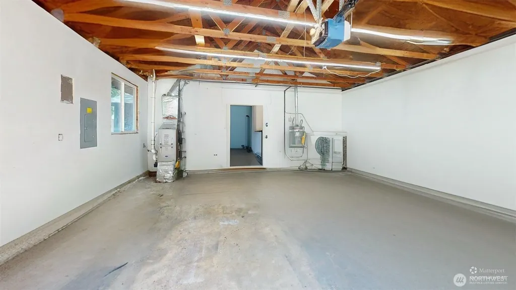 6011 185th Street SW Lynnwood WA 98037