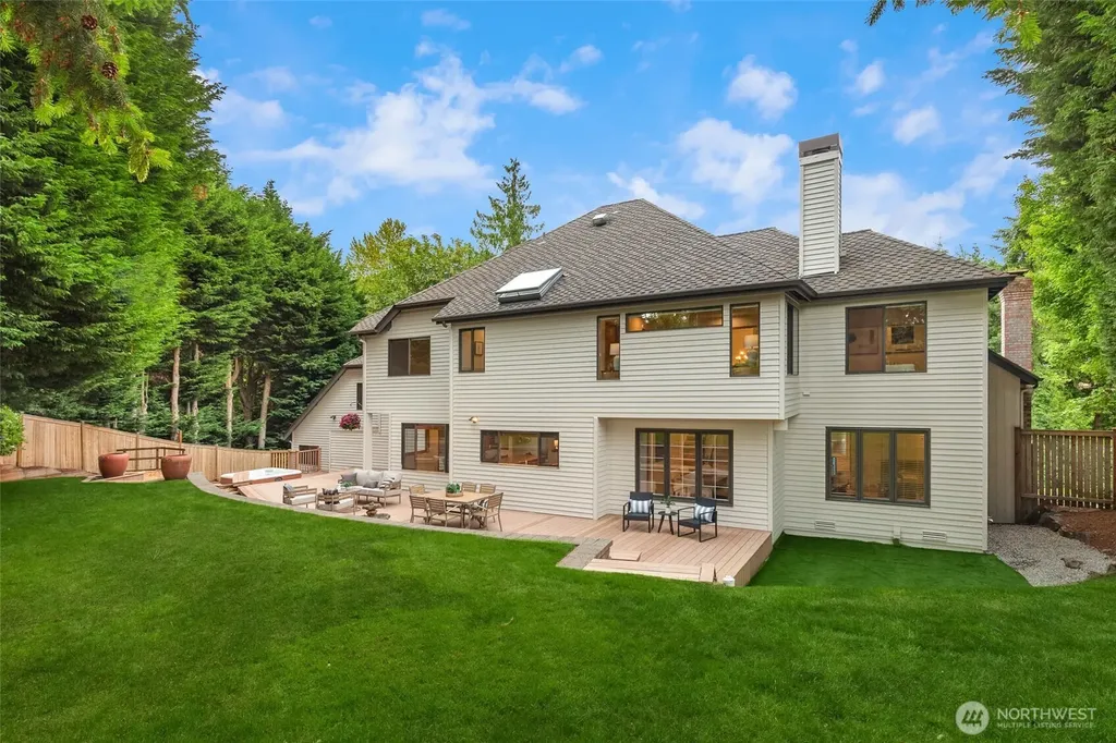 4651 171st Avenue SE Bellevue WA 98006