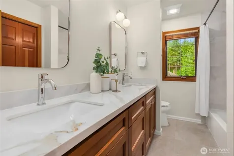 4651 171st Avenue SE Bellevue WA 98006