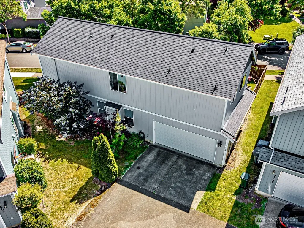 2706 9th Street SE Puyallup WA 98374
