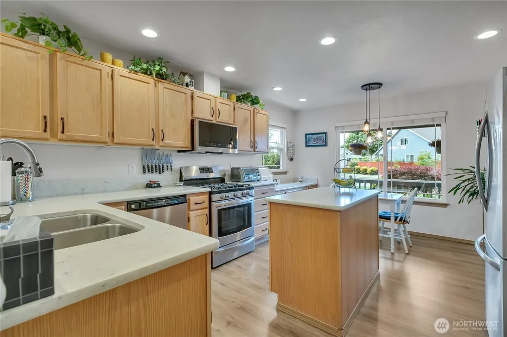 3630 Silver Maple Court SE Lacey WA 98503