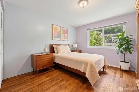 4045 149th Avenue SE Bellevue WA 98006