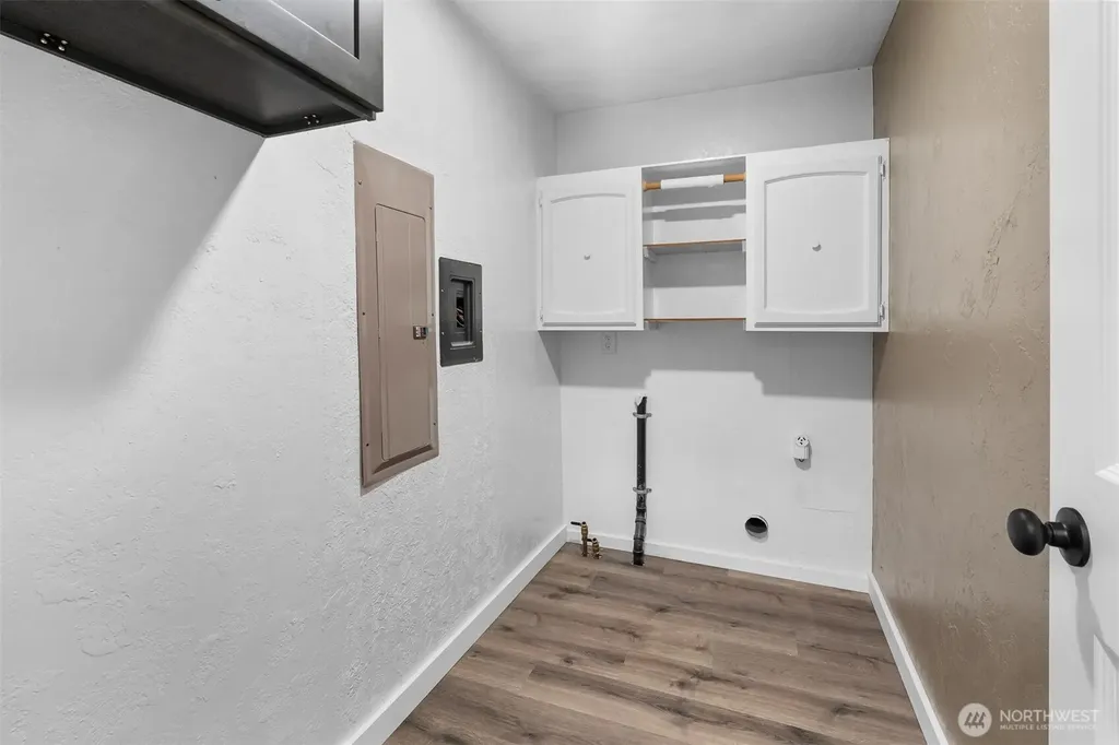 884 Fairmount Avenue Shelton WA 98584