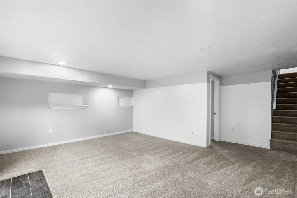 884 Fairmount Avenue Shelton WA 98584