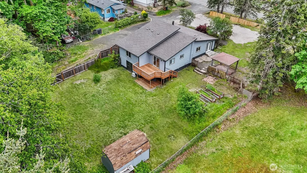 884 Fairmount Avenue Shelton WA 98584