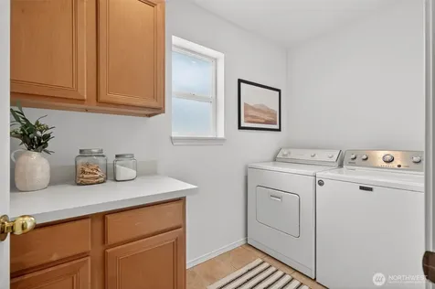 9257 Interlake Avenue N Seattle WA 98103
