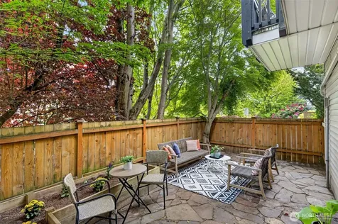9257 Interlake Avenue N Seattle WA 98103