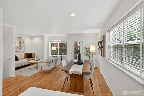 9257 Interlake Avenue N Seattle WA 98103