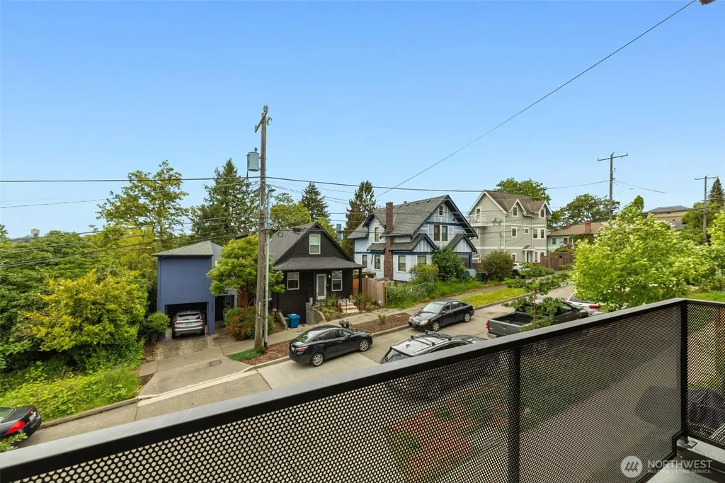 1318 Yakima Avenue S Seattle WA 98144