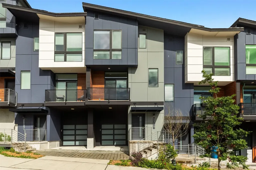 1318 Yakima Avenue S Seattle WA 98144