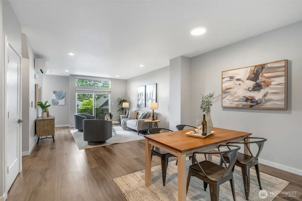 1318 Yakima Avenue S Seattle WA 98144