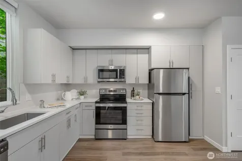 1318 Yakima Avenue S Seattle WA 98144