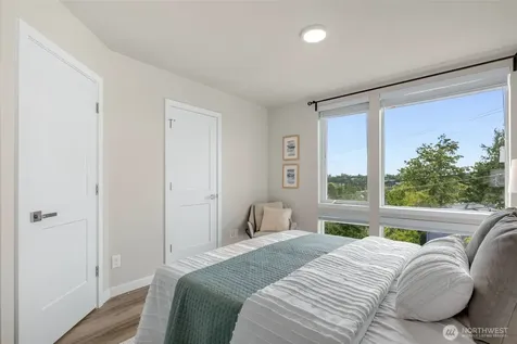 1318 Yakima Avenue S Seattle WA 98144
