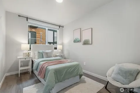 1318 Yakima Avenue S Seattle WA 98144