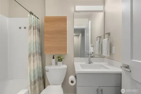 1318 Yakima Avenue S Seattle WA 98144