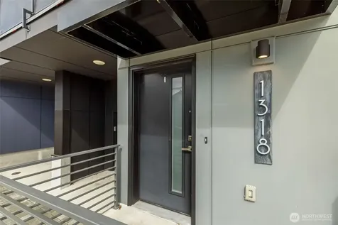 1318 Yakima Avenue S Seattle WA 98144