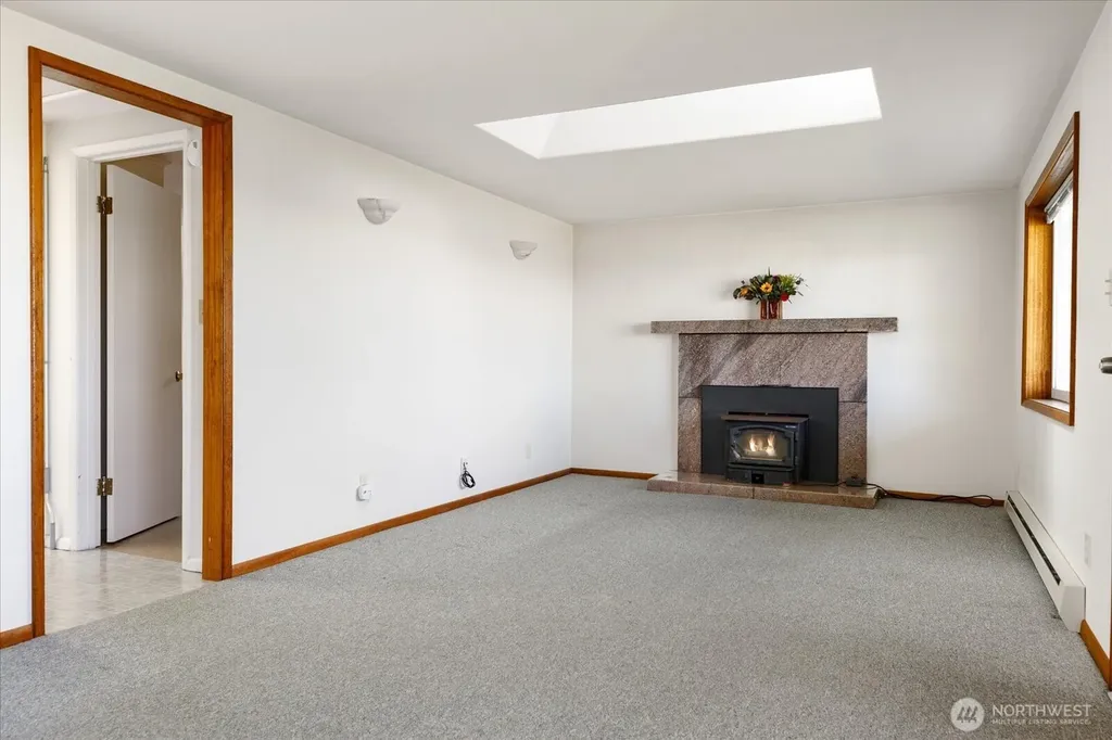 301 Snakelum Point Road Coupeville WA 98239