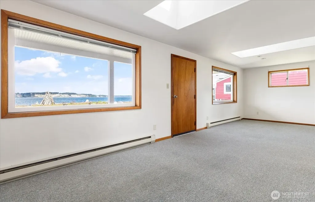 301 Snakelum Point Road Coupeville WA 98239