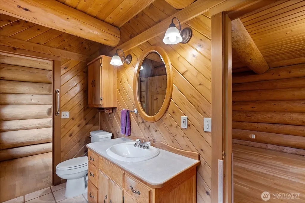 42323 22nd Avenue E Eatonville WA 98328