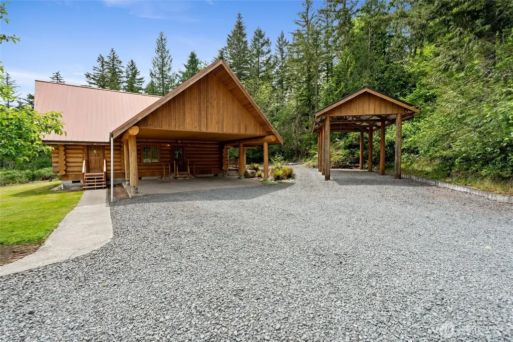 42323 22nd Avenue E Eatonville WA 98328