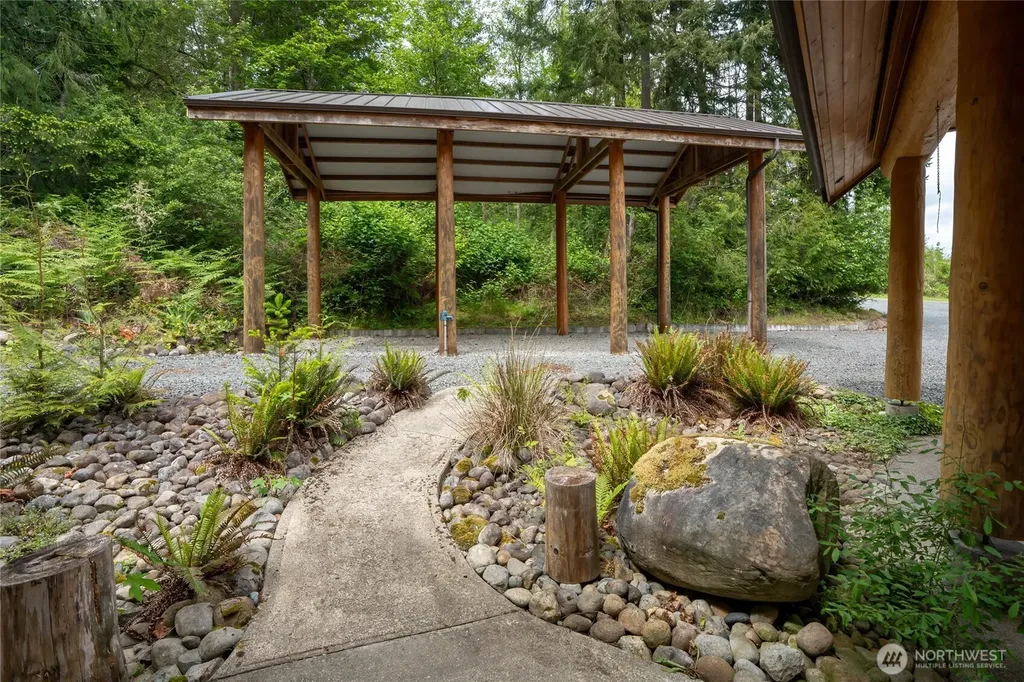 42323 22nd Avenue E Eatonville WA 98328