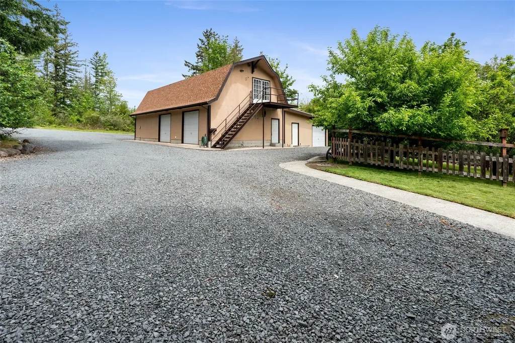 42323 22nd Avenue E Eatonville WA 98328