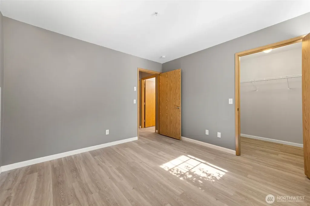 15150 140th Way SE Renton WA 98058