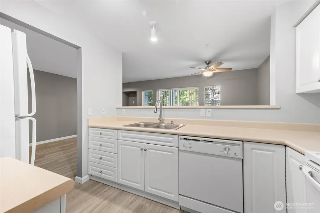 15150 140th Way SE Renton WA 98058
