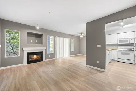 15150 140th Way SE Renton WA 98058