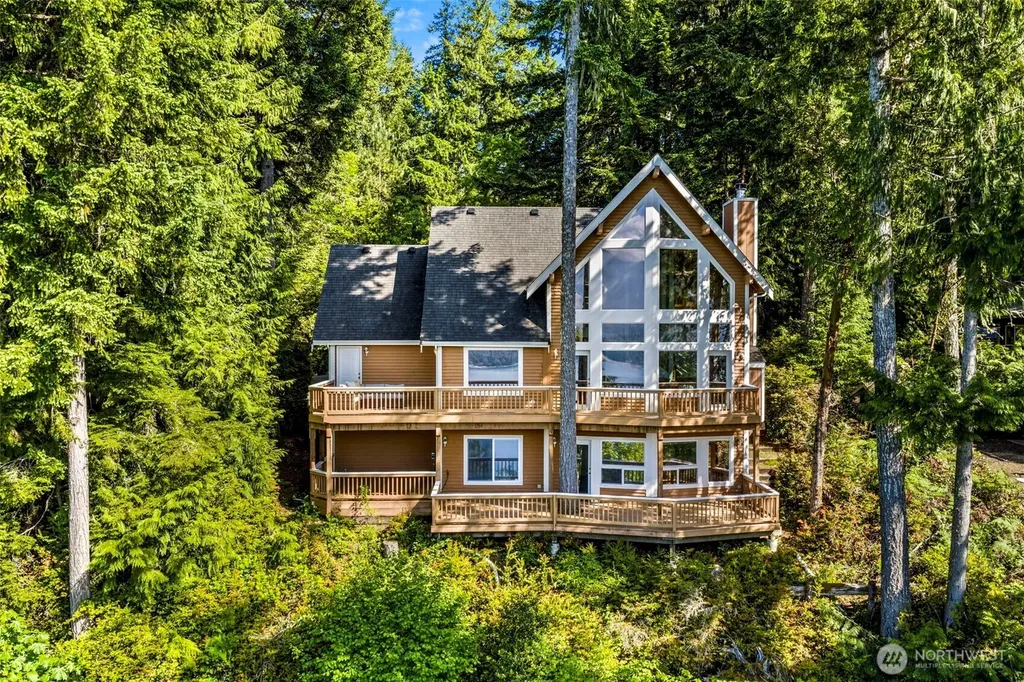 19736 NW Stavis Bay Road Seabeck WA 98380