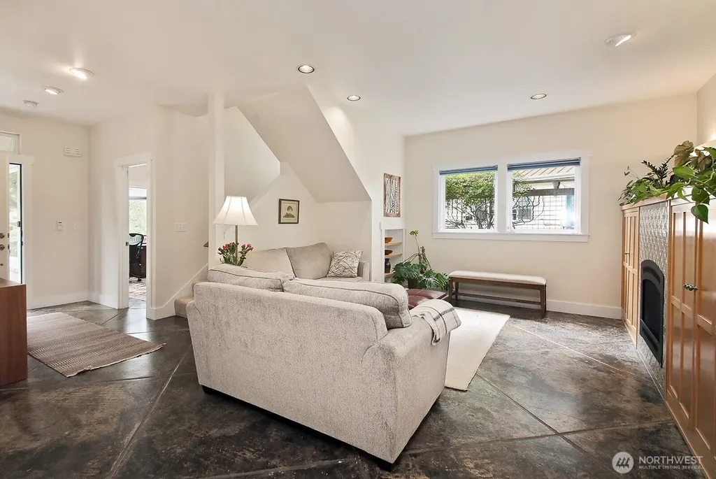 301 Noblecliff Place Langley WA 98260