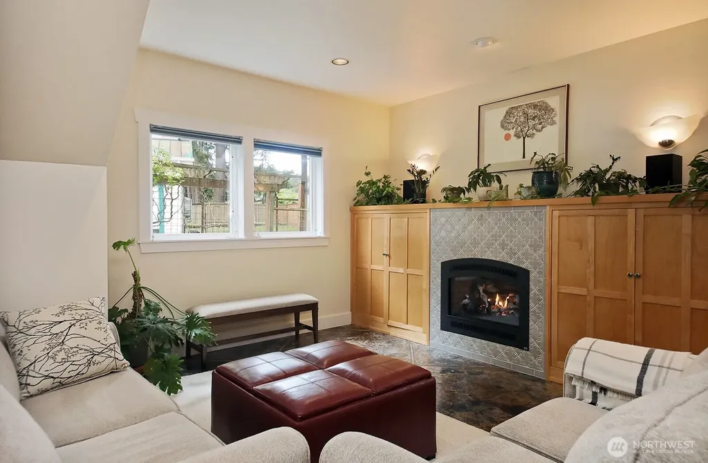 301 Noblecliff Place Langley WA 98260