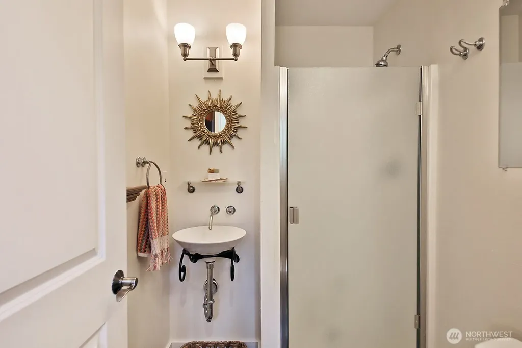 301 Noblecliff Place Langley WA 98260