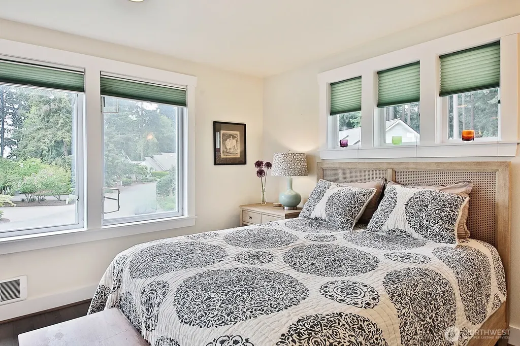 301 Noblecliff Place Langley WA 98260
