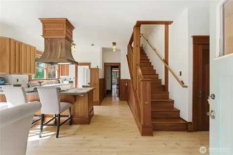 20015 NE 50th Street Redmond WA 98053