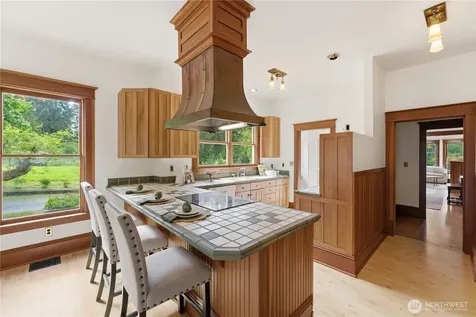 20015 NE 50th Street Redmond WA 98053