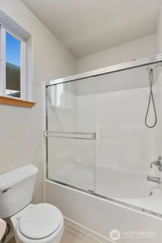 2727 151st Place SW Lynnwood WA 98087