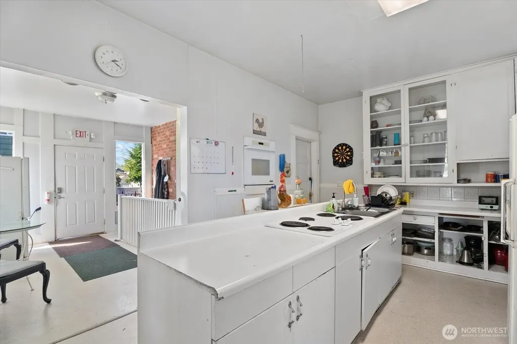 3732 Rockefeller Avenue Everett WA 98201