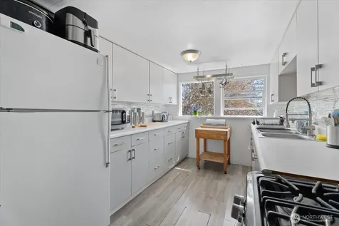 3732 Rockefeller Avenue Everett WA 98201
