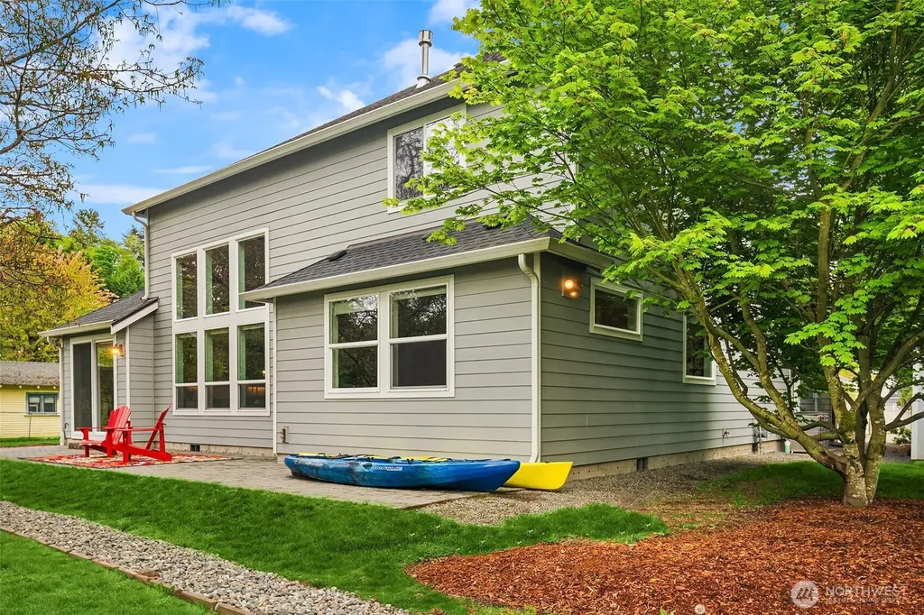13041 56th Avenue S Tukwila WA 98178