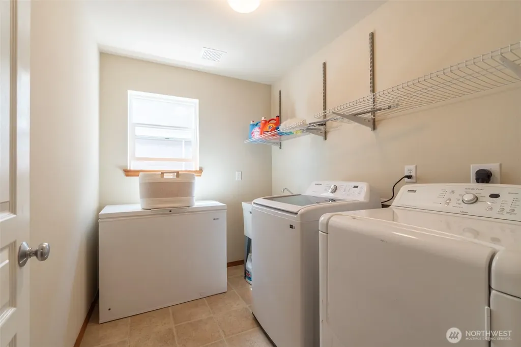 17804 15th Avenue E Spanaway WA 98387