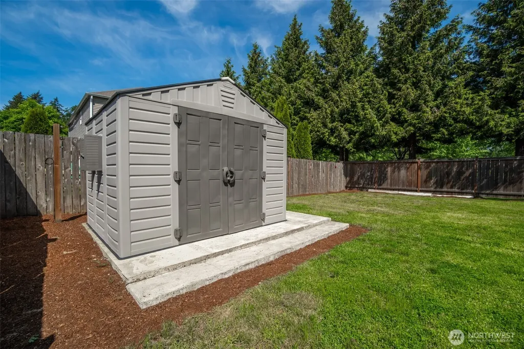17804 15th Avenue E Spanaway WA 98387