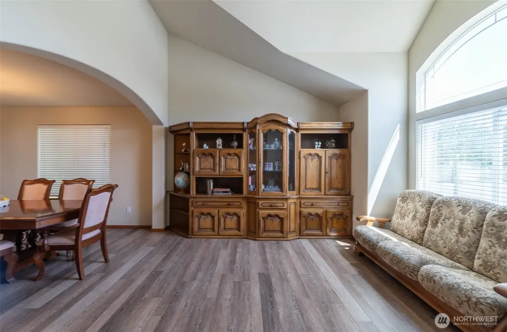 17804 15th Avenue E Spanaway WA 98387