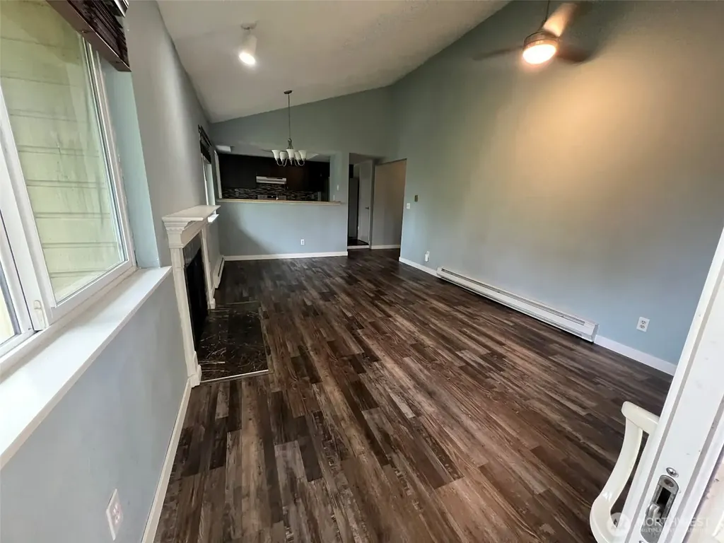 23625 112th Avenue SE Kent WA 98031