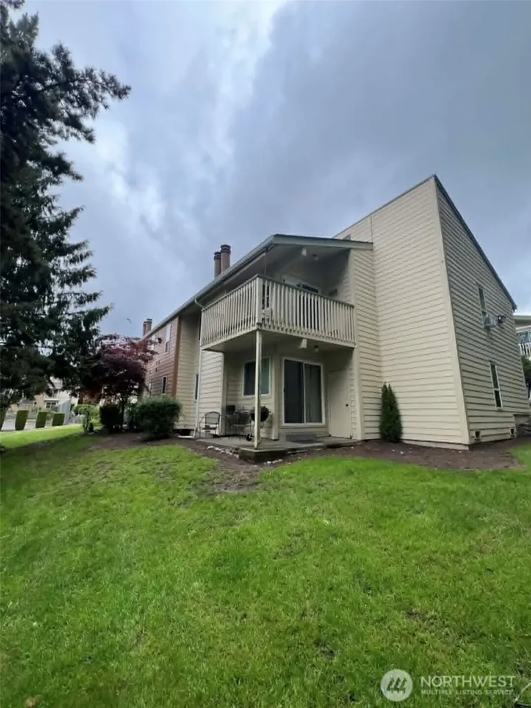 23625 112th Avenue SE Kent WA 98031