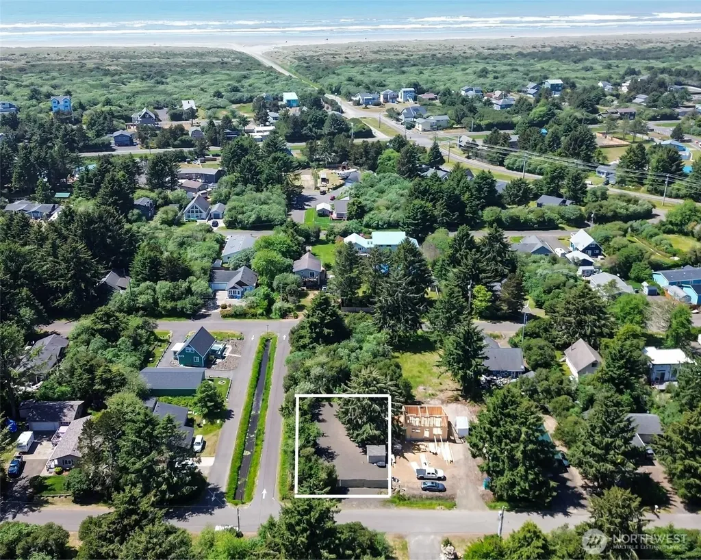 159 S Oar Loop SW Ocean Shores WA 98569