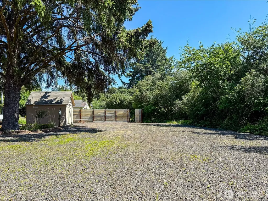 159 S Oar Loop SW Ocean Shores WA 98569