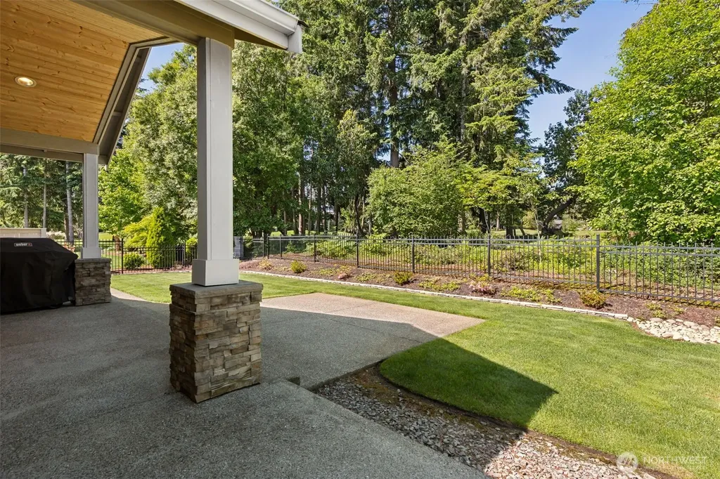 4309 Bogey Drive NE Lacey WA 98516