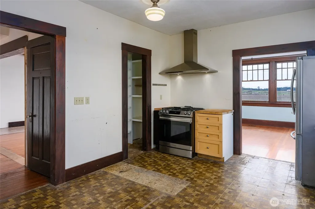 5625 Fisherman Bay Lopez Island WA 98261
