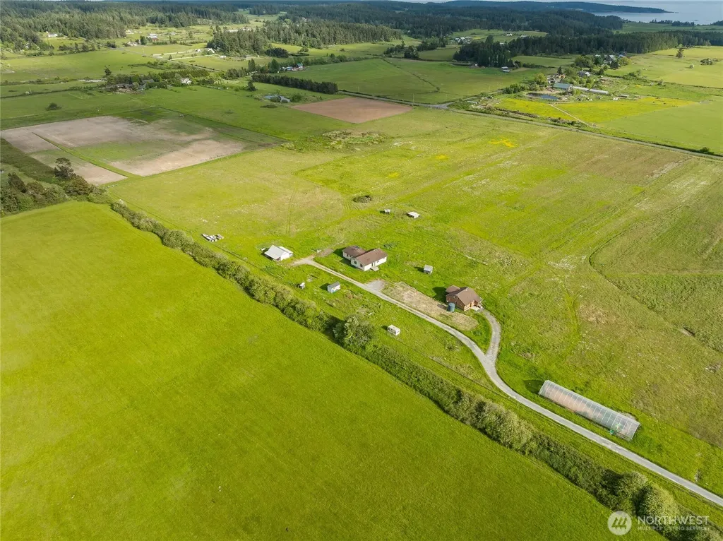 5625 Fisherman Bay Lopez Island WA 98261